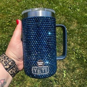 Yeti Blue Rhinestone 24 oz Mug
